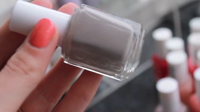 Essie Collection смотреть онлайн