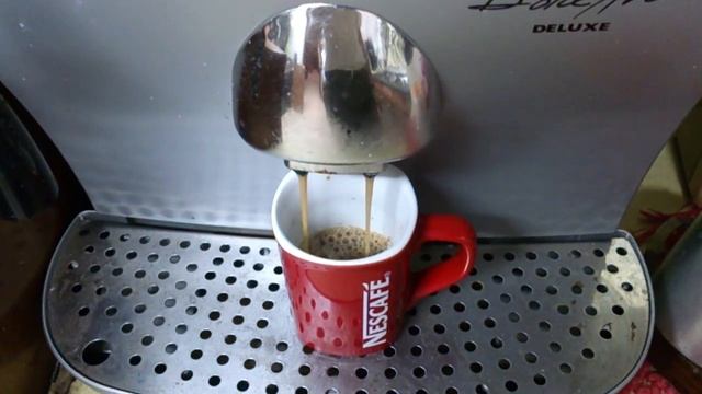 Cafeteira Ariete Dolce Aroma Deluxe смотреть онлайн