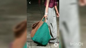 Сумка из рафии с подиумов. Пляжная мода.