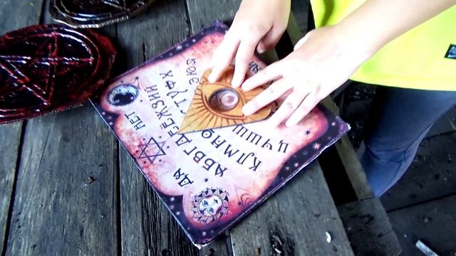 Баку Пожиратель Снов Призрак Напал в Заброшенном Доме Мистика смотреть онлайн