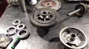 Ремонт e-CVT HF35, зашумела коробка, течет сальник АКПП. Замена подшипников дифференциала.