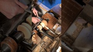 Вытачивание подсвечника на токарном станке