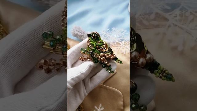 Шикарная брошь птица лепрекон. Золотая птичка. Leprechaun Gold bird brooch Pin 🎅🎅🎅