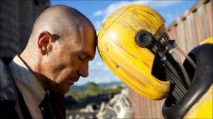 Страховщик / Autómata (2014) Русский трейлер