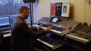 Jermaine Jackson & Pia Zadora When the Rain Begins to Fall Yamaha Tyros 5 Roland G70 By Rico
