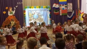 Выступление в детском саду. Мордовский танец