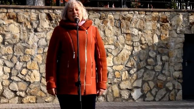 Марина Цветаева «Идешь, на меня похожий...» Читает Цаль Наталья смотреть онлайн