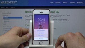 iPhone SE — Как сменить обои?