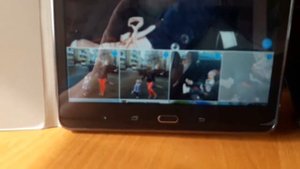 Как загрузить несколько фото в один пост, в Инстаграм?