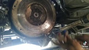 как выпресовать подшипник коленвала. Газ,УАЗ,Паз и др.