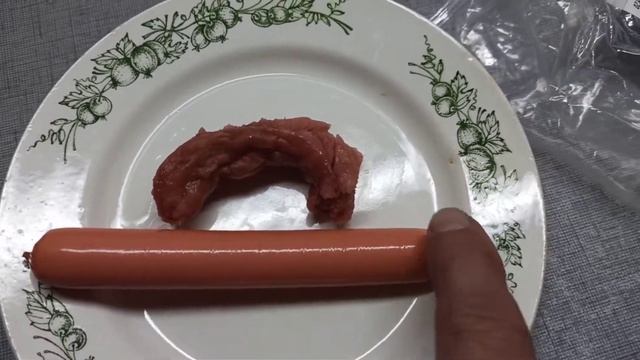 Молочные сосиски.