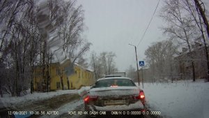 Hankook Kinergy 4S2 пробую на мокром снегу