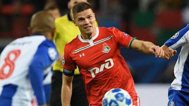 Сравнение зарплат футболистов Россия/Европа. Самые богатые российские футболисты смотреть онлайн