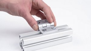 Дверная петля алюминиевая для конструкционного алюминиевого профиля