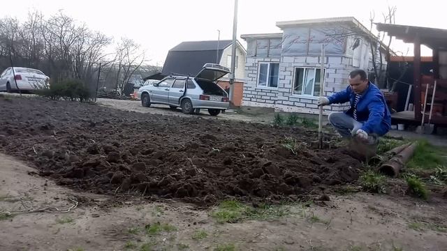 Копаем,сажаем,пилим дрова.Крутимся-Вертимся смотреть онлайн