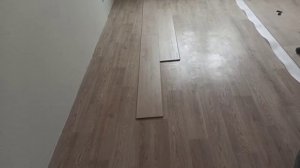 Почему линолеум можно использовать вместо подложки под ламинат?!