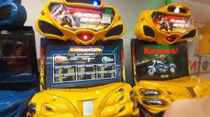 Едем в Центр города Играем в Аркадные игры в ТРЦ Рио и На улицу Ленина