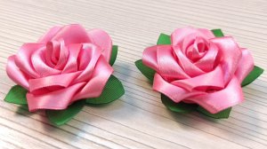 Посмотрите, как просто сделать эти милые бантики розочки из атласной ленты своими руками!