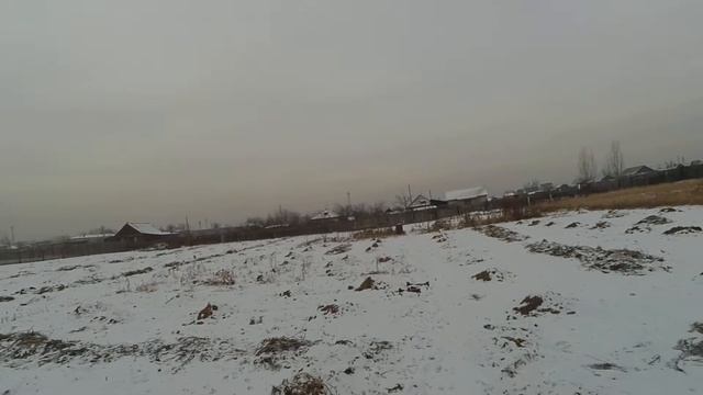 [ФРАГМЕНТ] Пугаю соседского кота квадрокоптером / Квадрокоптер гонится за котом смотреть онлайн