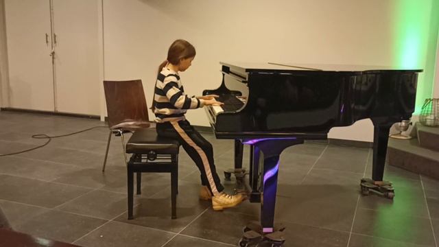 Л бетховен. Лунная соната. Нидерланды 2022. Академ концерт. смотреть онлайн