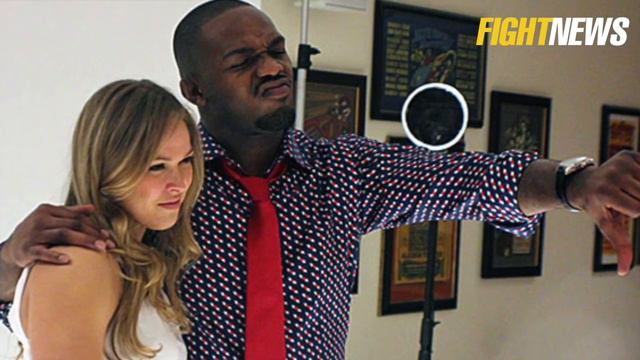 Джон Джонс дал совет Ронде Роузи после ее поражения на UFC 207 смотреть онлайн