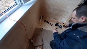 Простой кессон из бетонных колец для скважины на даче