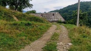 Лікіцари  Отдых в горах  Закарпатья (старая деревня)