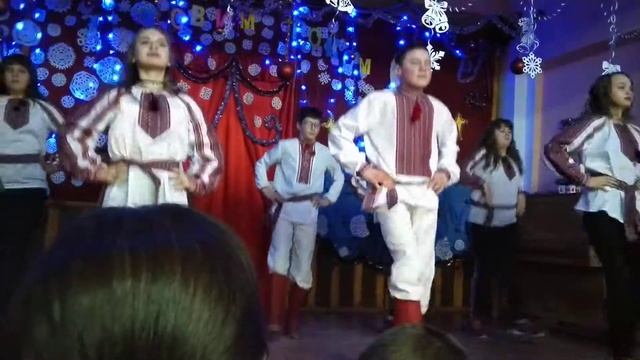 Новый год.2019.7 класс.Сагайдак.Танец. смотреть онлайн