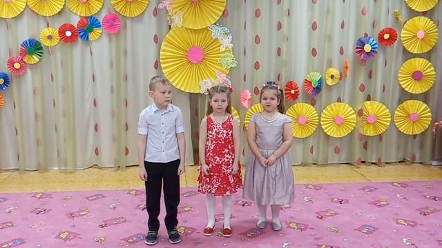 8 марта праздник мам смотреть онлайн