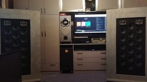 Автодины в групповом излучателе. Не по канону, но звучит. 
20230617.mp4