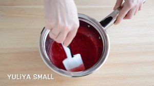 Шоколадный торт с малиной