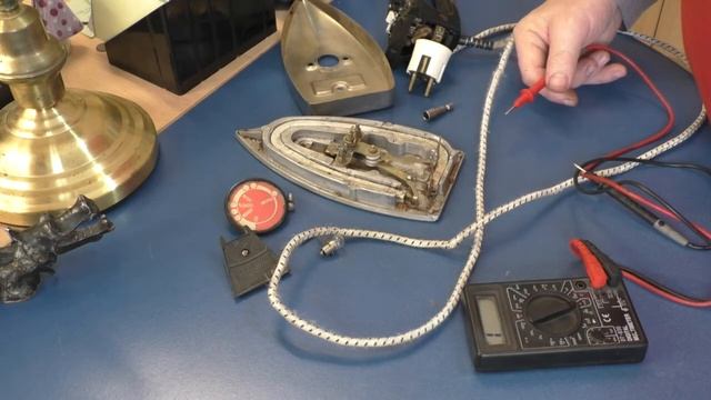 Ремонт советского утюга смотреть онлайн