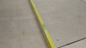 Выравнивание деревянного пола фанерой в уровень под ламинат