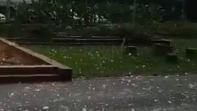 Hail destroys resorts in Spain! See what's next смотреть онлайн