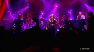 Kelly Clarkson - Cry - Live HD!