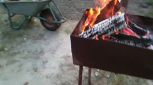 Как правильно приготовить угли для шашлыка на мангале