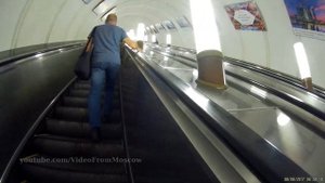 метро Октябрьская (кольцевая), выход в город // 08.08.2017