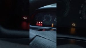 почему 1000 оборотов при прогреве нива тревел?