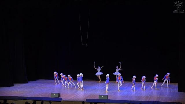 Марш оловянных солдатиков, детский классический балет Надежда. March of tin soldiers, "Hope" ballet смотреть онлайн