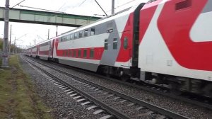 Электровоз ЭП2К-467 (ТЧЭ-6) со скорым поездом "Двухэтажный состав" №025Г Ижевск - Москва.