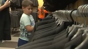 Многодетным семьям возместят почти половину стоимости школьной формы