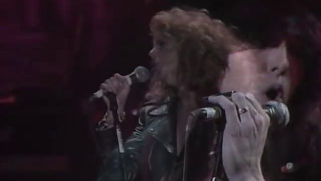 Tom Keifer & Joanna Dean - Love Hurts (Live at Farm Aid 1990)