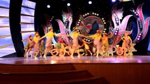 А у НАС во Дворе