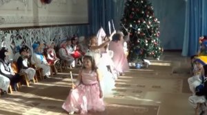 Танец девочек на Новый Год, Фея (старшая группа)