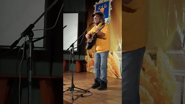 Белая Ворона. Концерт 4.04.15. Александр Вербицкий. Прораб Жучков смотреть онлайн