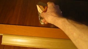 Чем удалить следы клея от скотча
