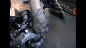 AUDI A3 1. 8    Замена картриджа турбокомпрессора