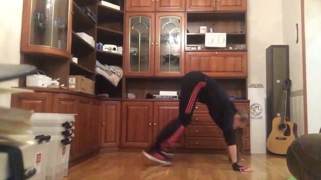 Неправильные берпи? Так лучше не делать! смотреть онлайн