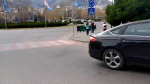 Алексей гуляет по центру Тбилиси и поднимается по канатной дороге в Нарикала