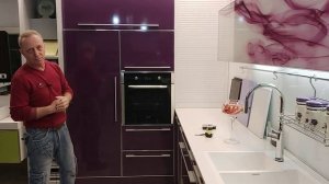 Уровень  высоты установки электротоваров ( микроволновая печь ,духовка )